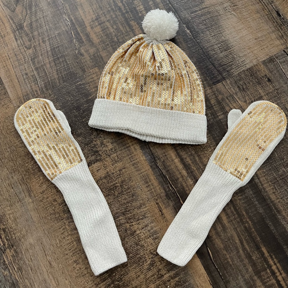 Gold sequin hat and mitten set